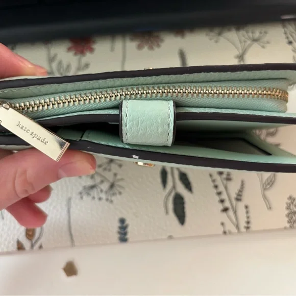 Kate Spade Light Green Leather Wallet - Picture 5 of 5
